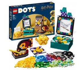LEGO® DOTS Zestaw na biurko z Hogwartu™ 41811